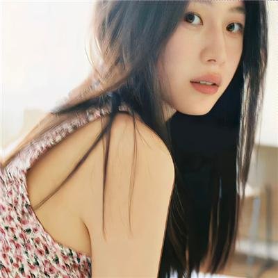唱歌的女人
